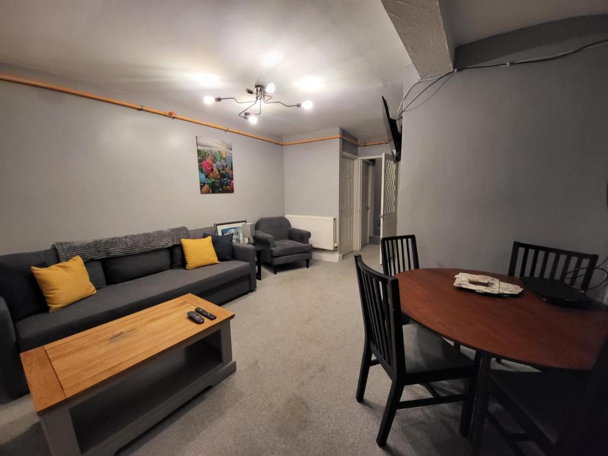 City Centre Room, Wifi, Share Facility Суонси Экстерьер фото